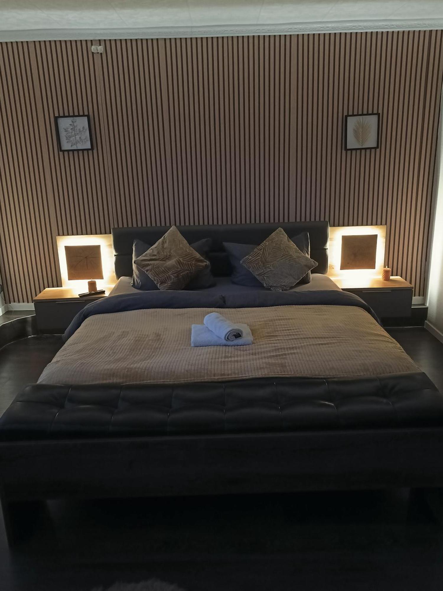 Hotel Anchovis Mönchengladbach Buitenkant foto